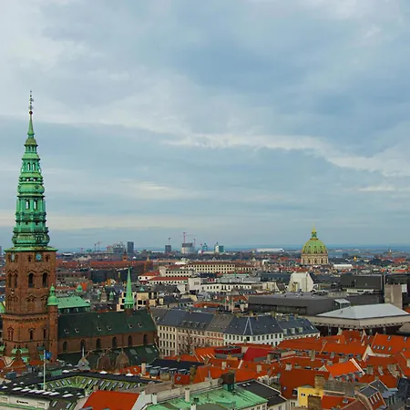 Beautiful 3 Bedroom Flat Next To The Marble Church Copenhague