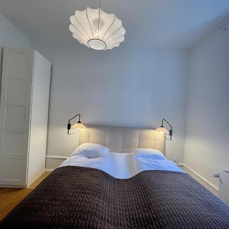 Apartment Beautiful 3 Bedroom Flat Next To The Marble Church